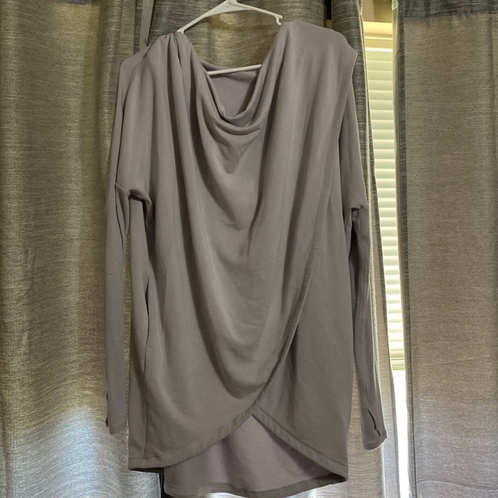 Athleta sweatshirt